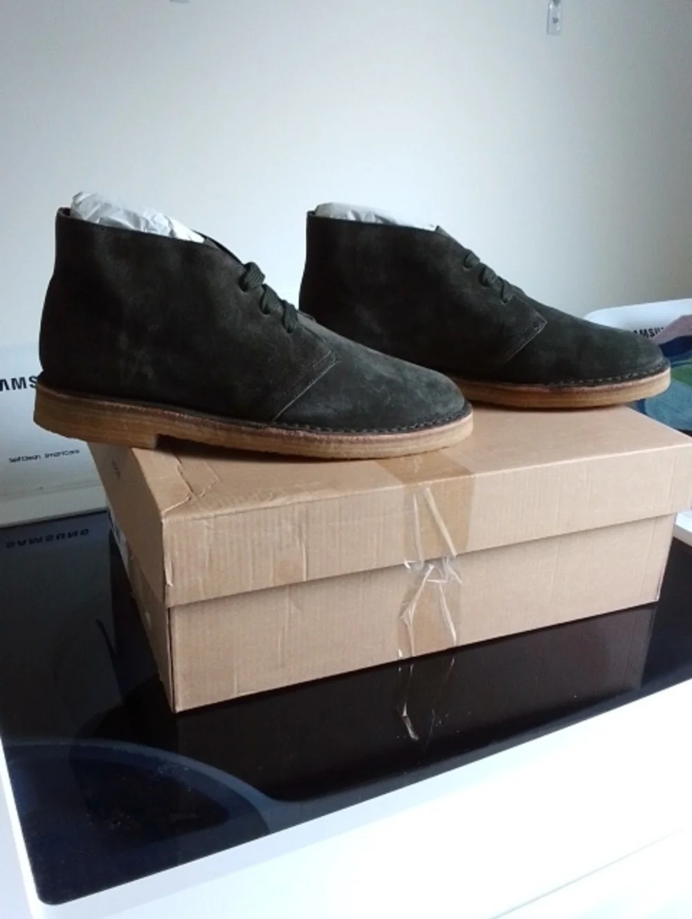 Men's Dark Olive Green Suede Chukka Boots